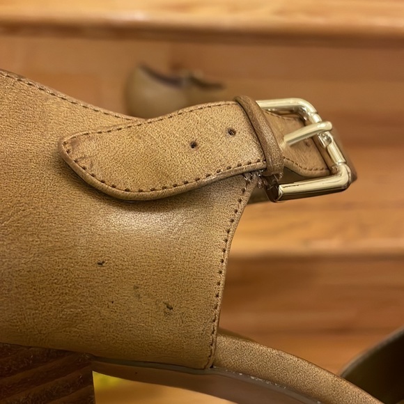 Kelly & Katie Tan Block High Heels Buckle Pumps Size 8.5 - Picture 5 of 11